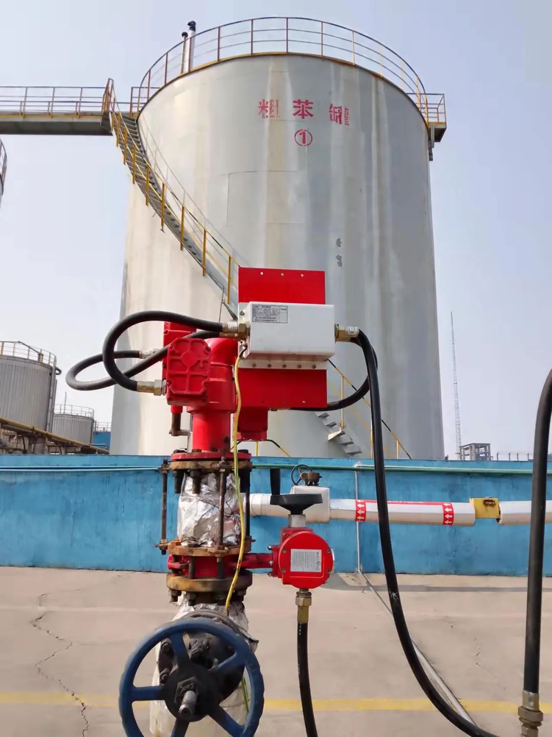 室內(nèi)、外設(shè)置固定消防炮系統(tǒng)有哪些不同