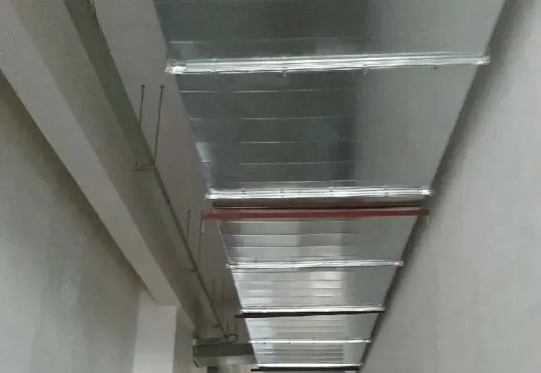 防排煙風(fēng)管耐火極限、風(fēng)管材質(zhì)選擇、安裝注意事項(xiàng)